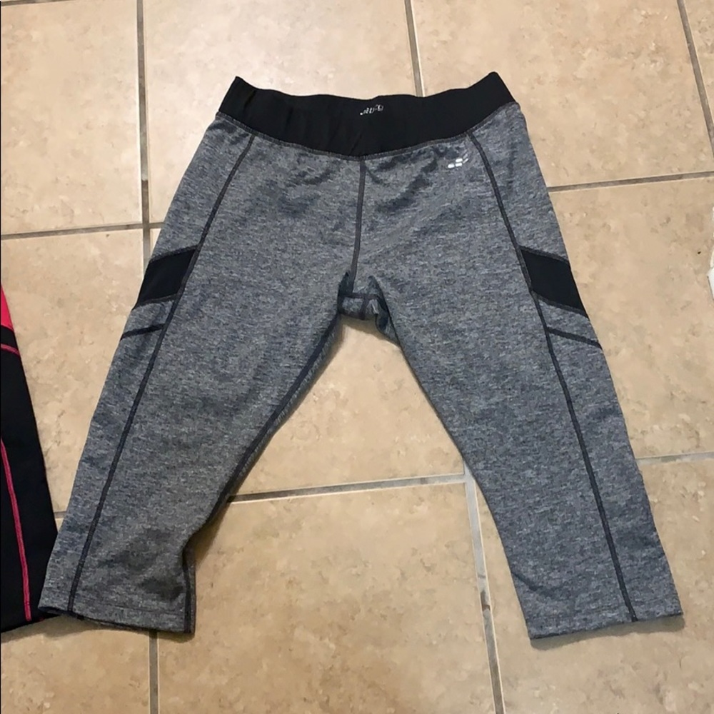 Capri workout tights